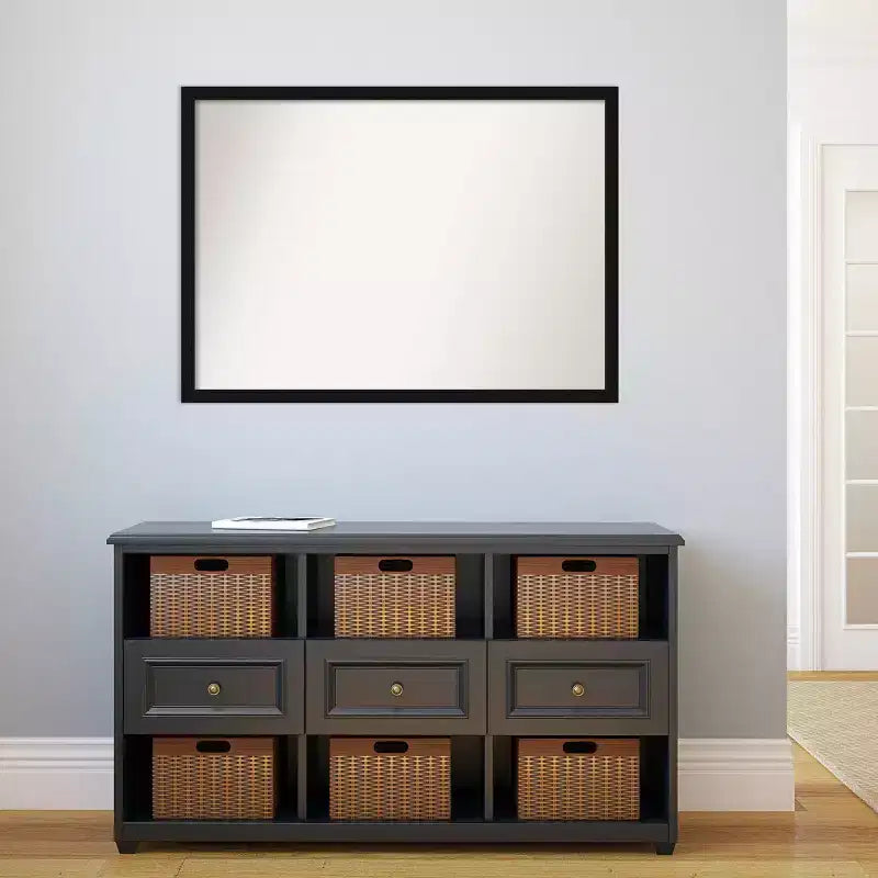 Specchio da parete stretto nero Avon, 40" x 29", senza smussature