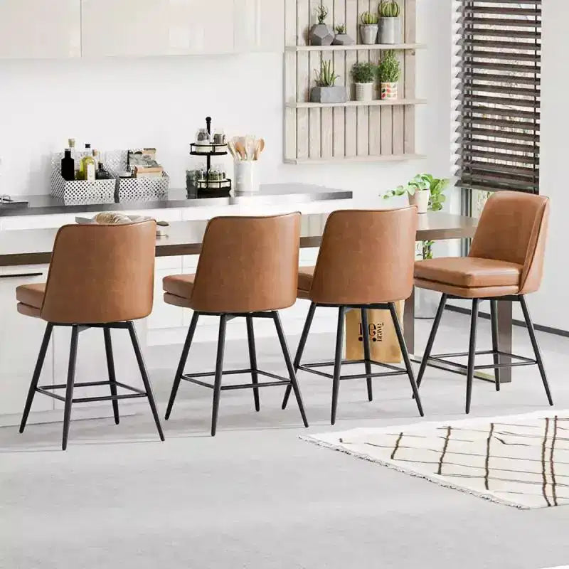 Sgabelli da Bar Moderni in Similpelle Imbottiti: Rotazione a 360°, Costruzione Robusta e Design Elegante