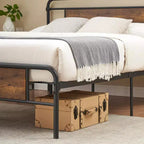 Telaio Letto Matrimoniale con Testiera in Legno Vintage, Robuste Doghe in Metallo, Nessuna Rete a Molle, Contenitore Sottoposto, Facile Montaggio