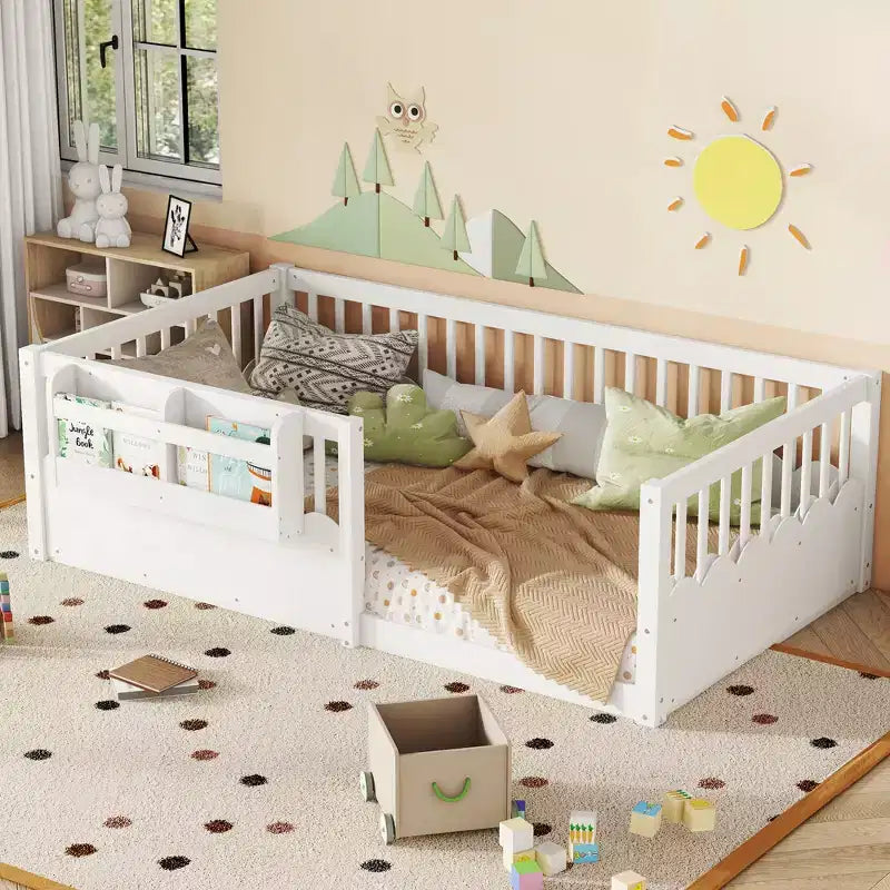 Struttura letto Montessori in legno Twin/Full/King con sponda rialzata e libreria, letto a basso profilo per bambini