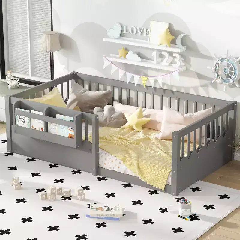 Struttura letto Montessori in legno Twin/Full/King con sponda rialzata e libreria, letto a basso profilo per bambini