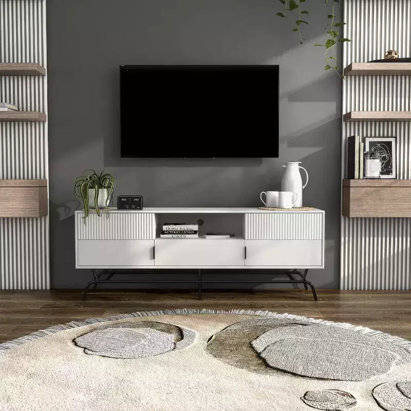 Mobile Porta TV Meadowgrove Modern con 3 Cassetti e Armadietto, per TV fino a 65"